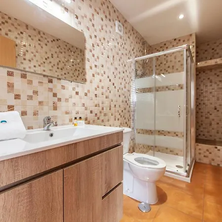 B59 - Ameijeira Terrace Flat Apartment Lagos